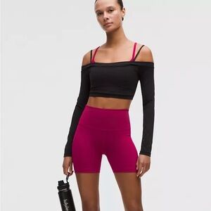 Wunder Train High-Rise Short 6"